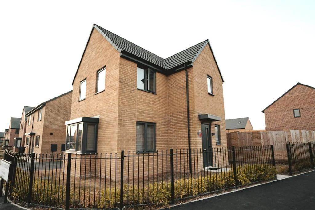 Willow Heights Modern 5-7 Persons/3 Bed Detached Rotherham Eksteriør bilde